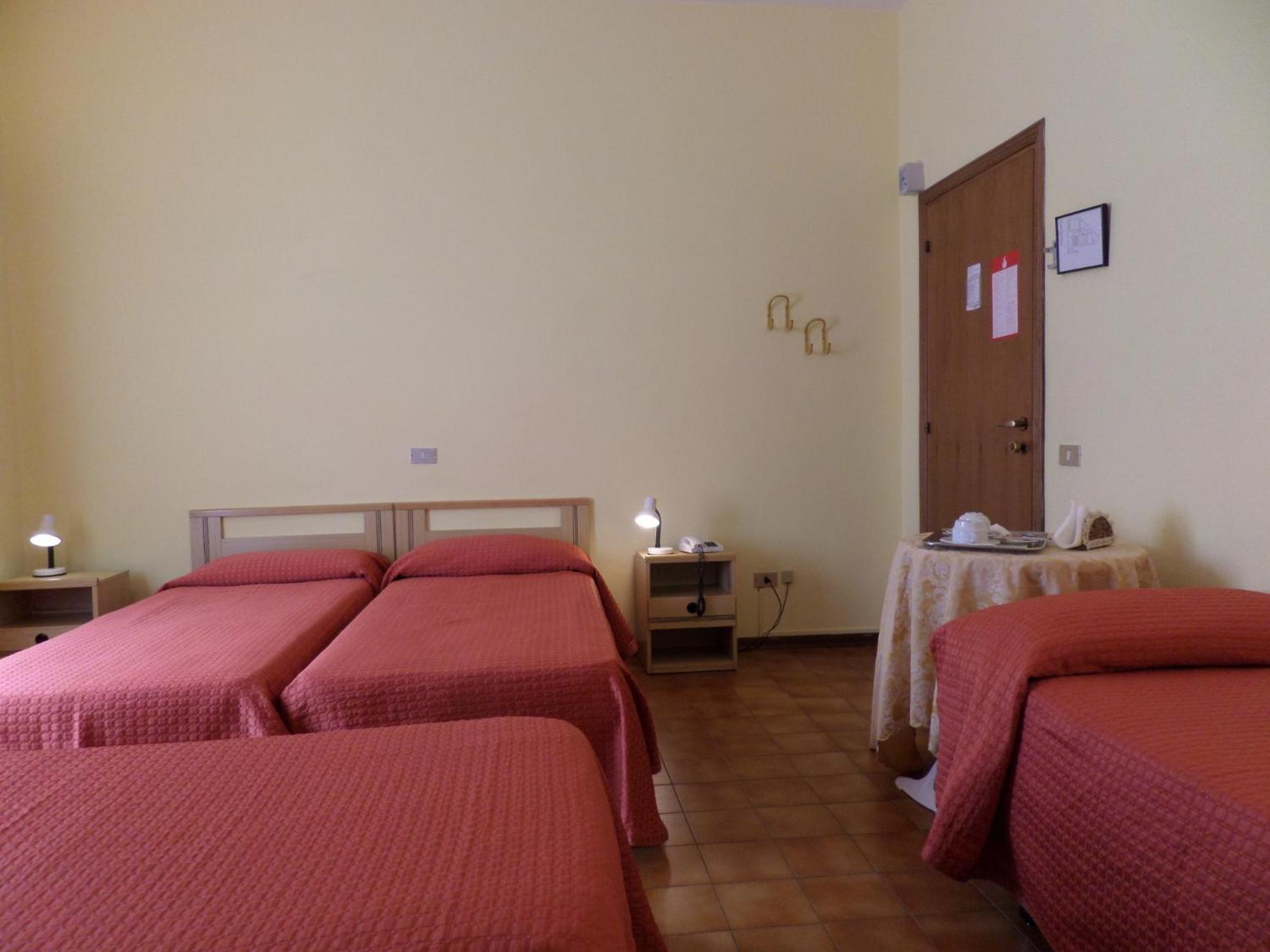 Hotel Delizia Genovese Montecatini Terme Luaran gambar